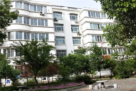 酿造厂小区带三台空调随时看房2室2厅1卫86㎡